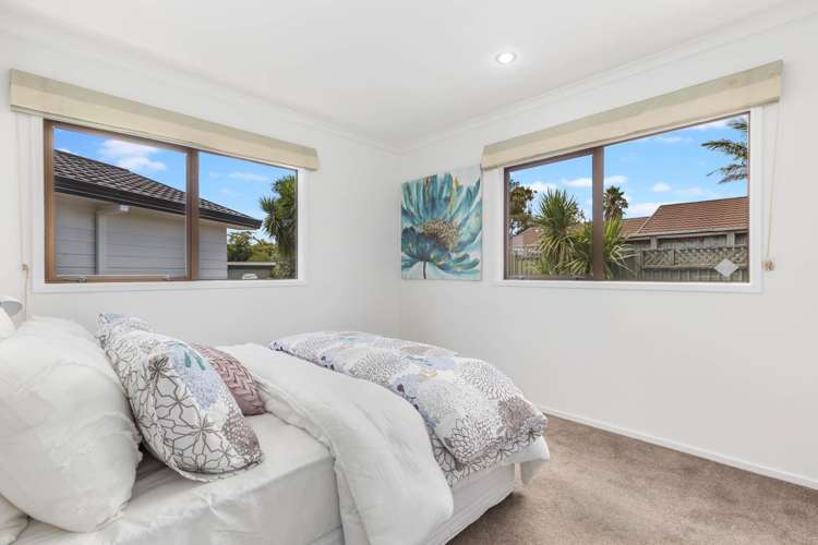 29 Saint Annes Crescent Wattle Downs_12