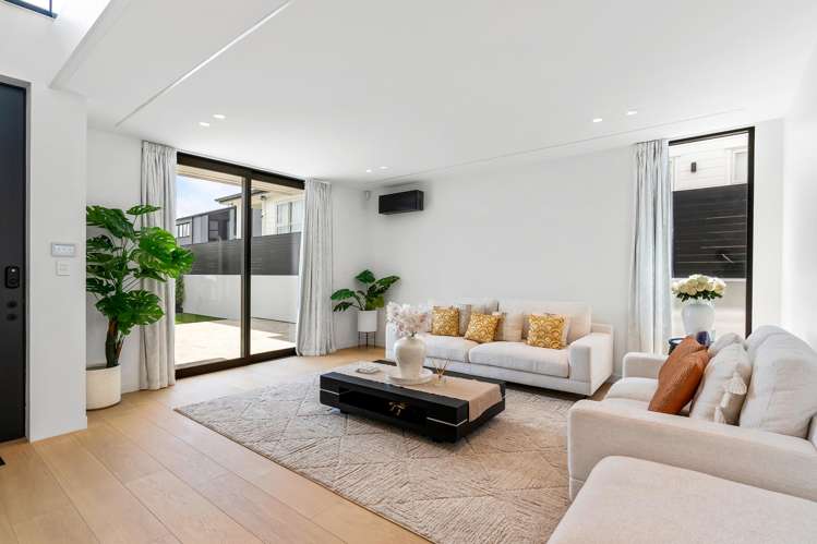 24A Southridge Road Flat Bush_6