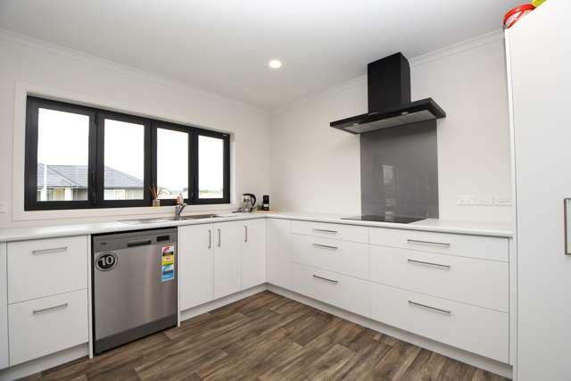1 Molesworth Street Carterton_1