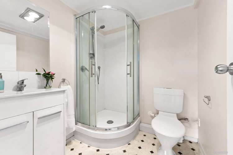 10 Halcombe Place Green Bay_15