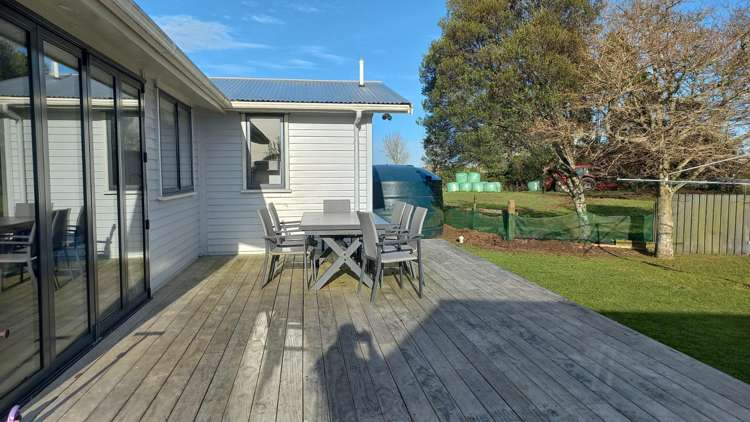 1 York Road Midhirst_14