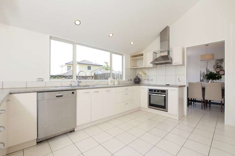 8 Girdhar Place Pukekohe_3