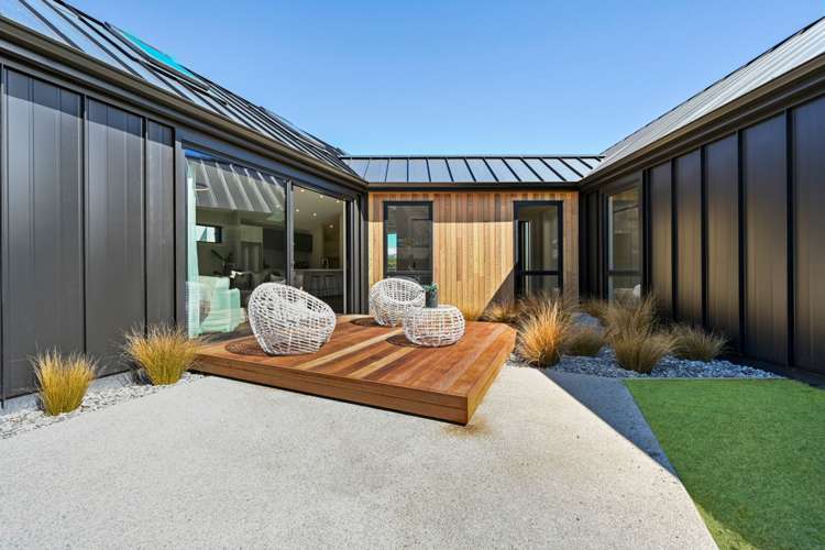 1 & 1A McAdam Drive Mcadam Drive Jack's Point_27