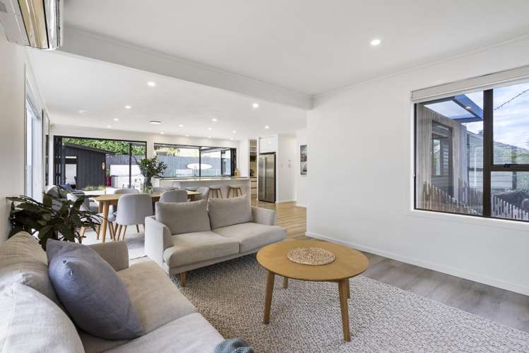 19 Weybridge Crescent Glen Innes_9