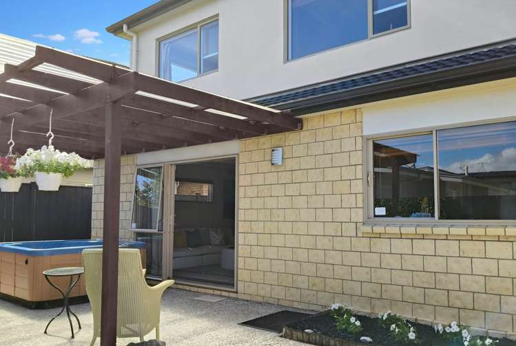 22 Mandival Avenue Flat Bush_21