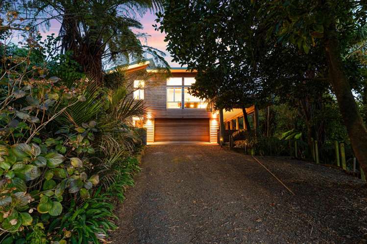 12 Leatham Avenue Strandon_42