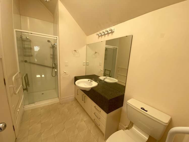 2/96 Saint Johns Road Saint Johns_12