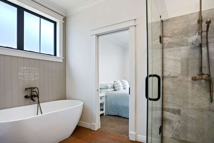 137 Motu Capri Pauanui_7