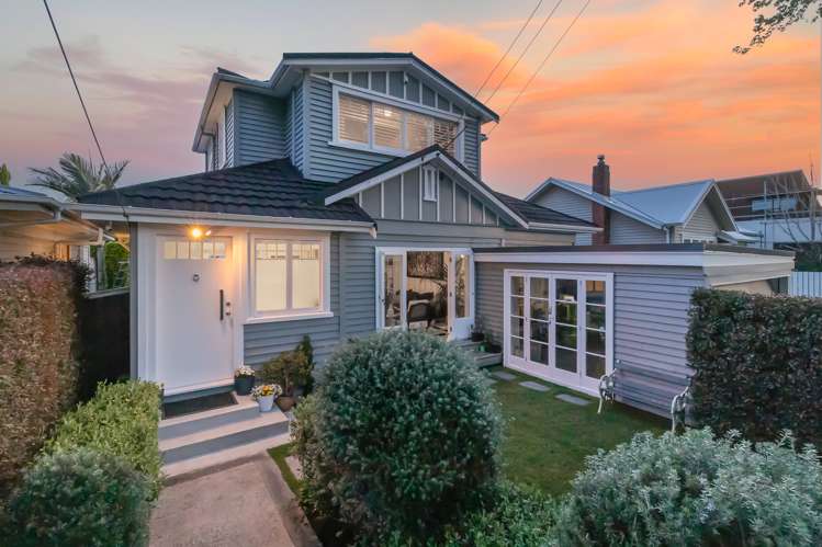 21 Dignan Street Point Chevalier_6