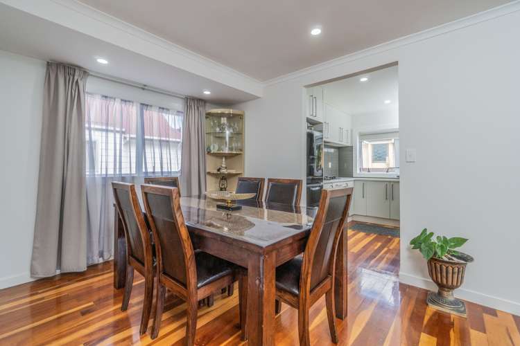 45a Butley Drive Farm Cove_6