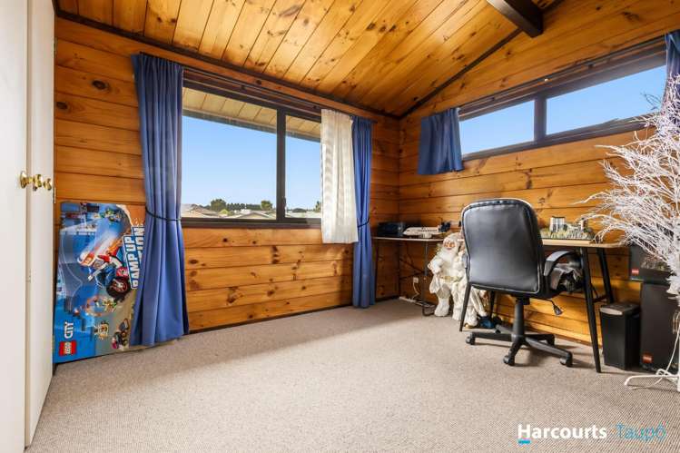 6 Newberry Place Richmond Heights_17