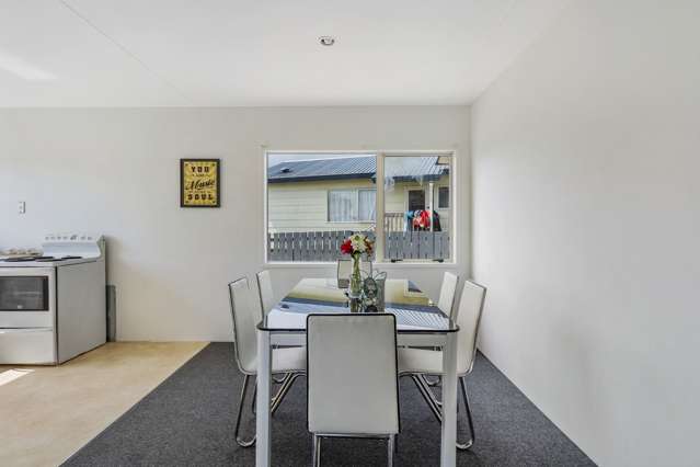 24 Riverton Drive Randwick Park_3