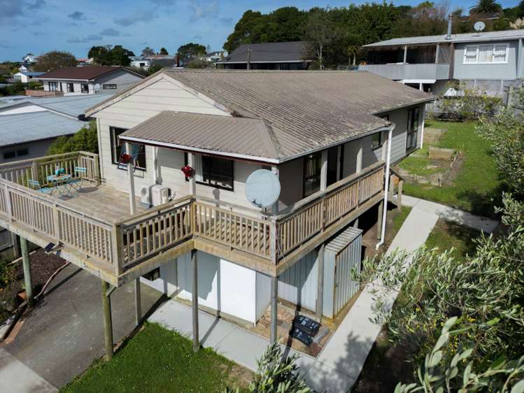 2/45 Elliston Crescent Stanmore Bay_18