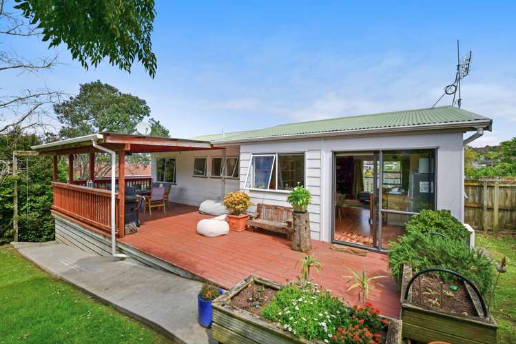 94 Athena Drive Totara Vale_13