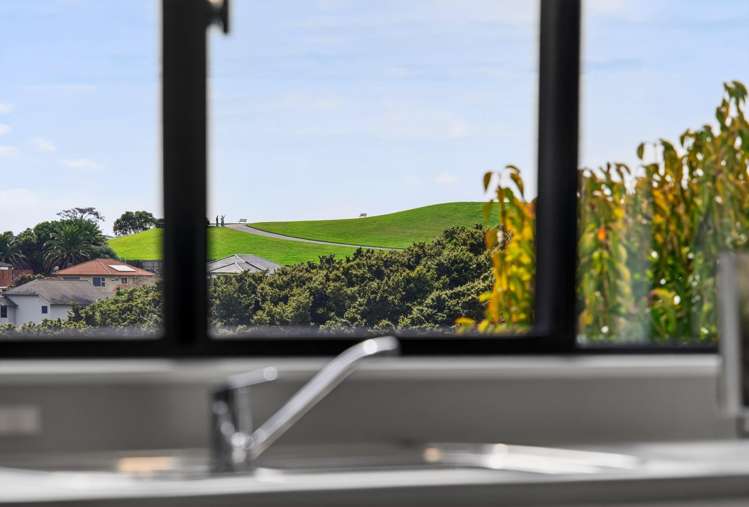 1/6 Calluna Crescent Totara Heights_10