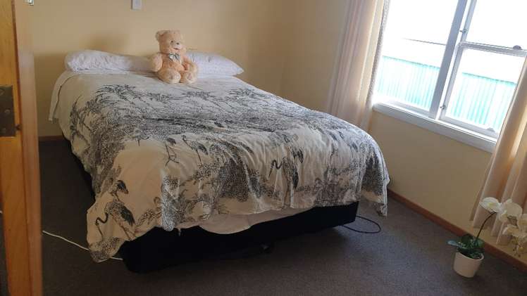 37 Victoria Street Patea_17