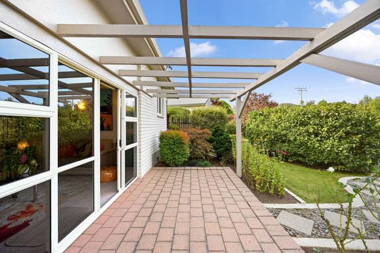 53 Splitt Avenue Glenview_26