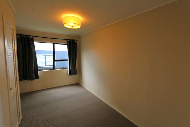 15A Halleys Place Mount Roskill_5