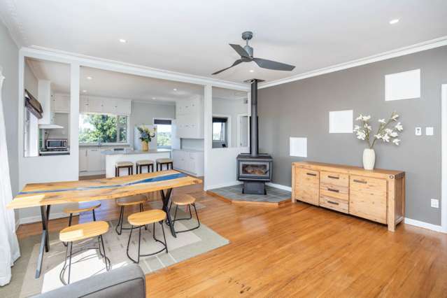 1302 Cambridge Road 11385_2