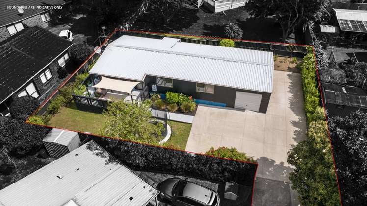 2/90 Wattle Farm Road Wattle Downs_13