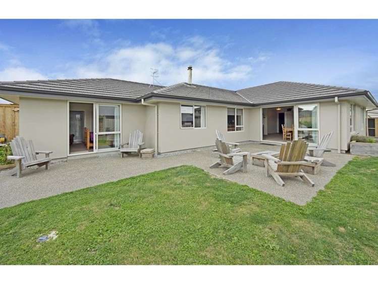 5 Mary Newton Place Brightwater_1