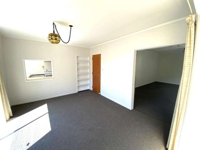 15 Fyvie Avenue Tawa_4