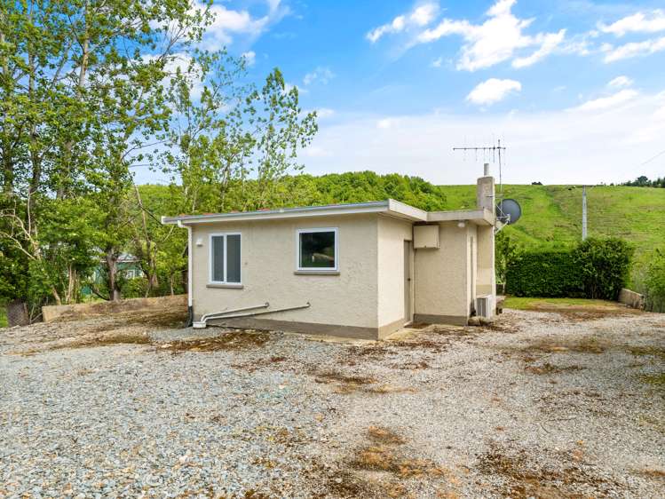 52 Irvine Street Lawrence_13