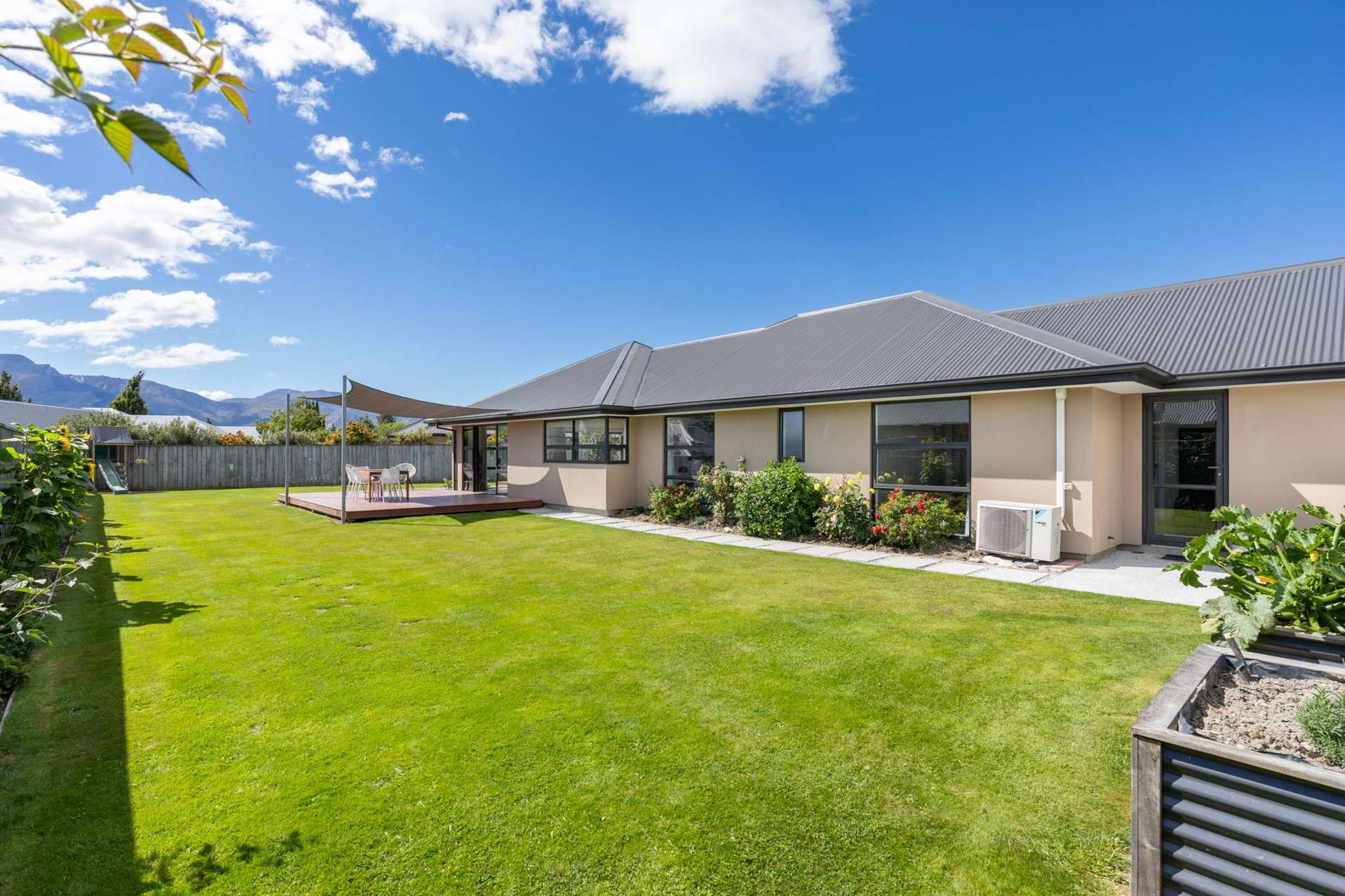 13 Judge and Jury Drive Lake Hayes Estate_0