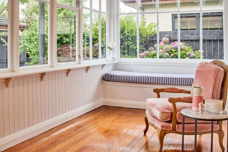 71 Hautana Street Woburn_9