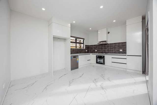 54B Christmas Road Manurewa_1
