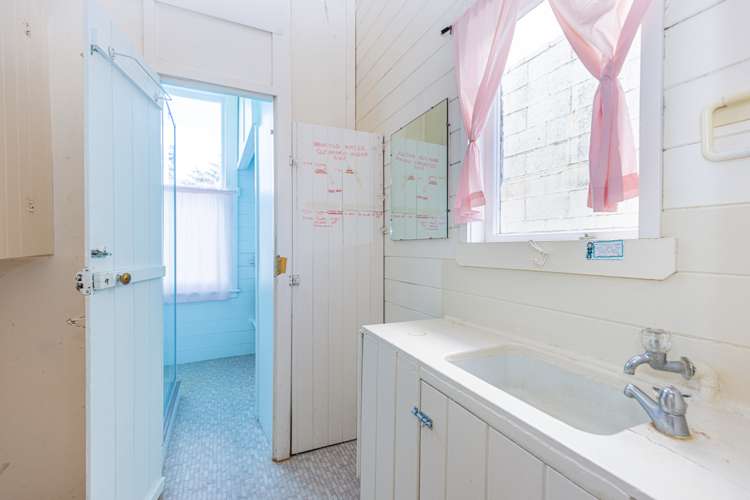 211 Guyton Street Wanganui Central_18