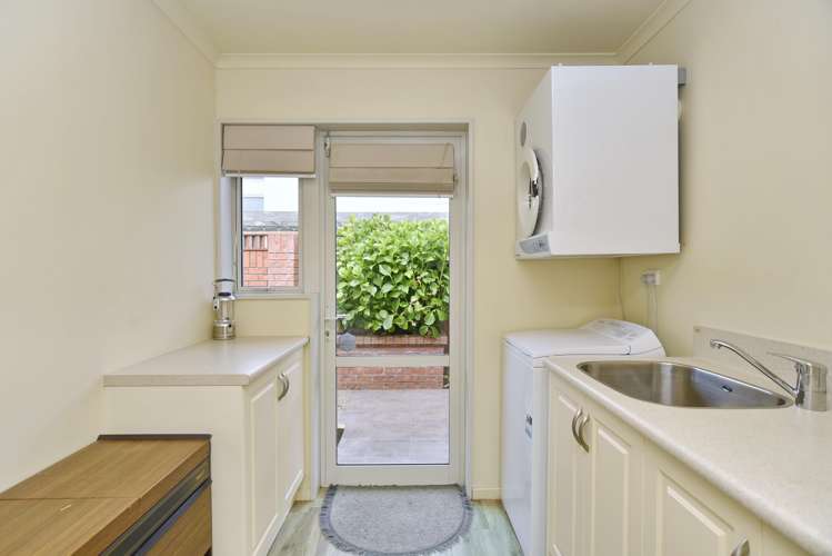 48 Lamorna Road Parklands_14