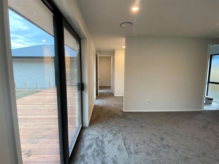 7 Benashet Drive Lincoln_8