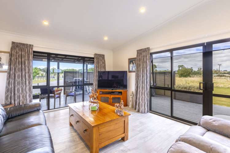 1 Elm Place, RD4 Waipukurau_10