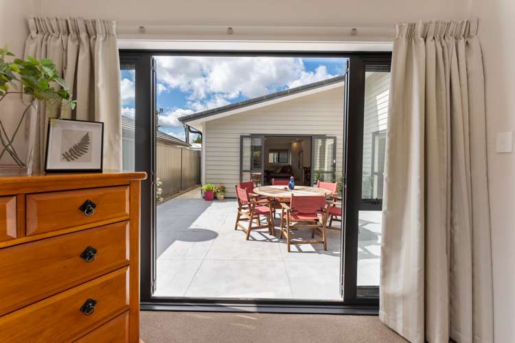 27 Somerby Mews Silverstream_17
