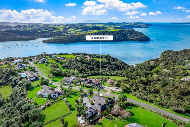 5 Kotare Place Sandspit_1