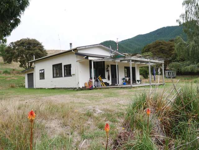 715 Avon Valley Road Waihopai Valley_4