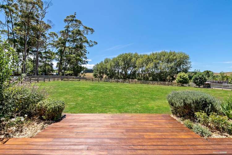 42 Arone Way Wainui_19
