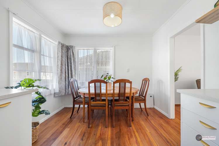 45 Mckillop Street Wainuiomata_11