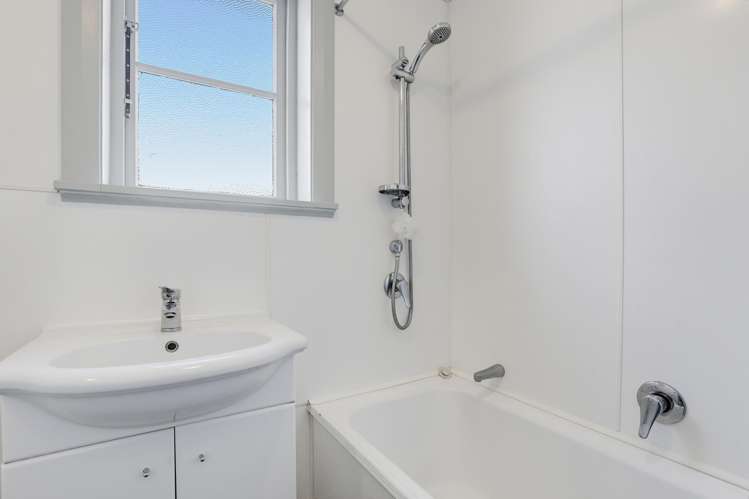 5 Hobson Street Woolston_9