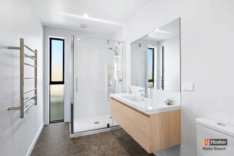 32 Tohora View Waihi Beach_11