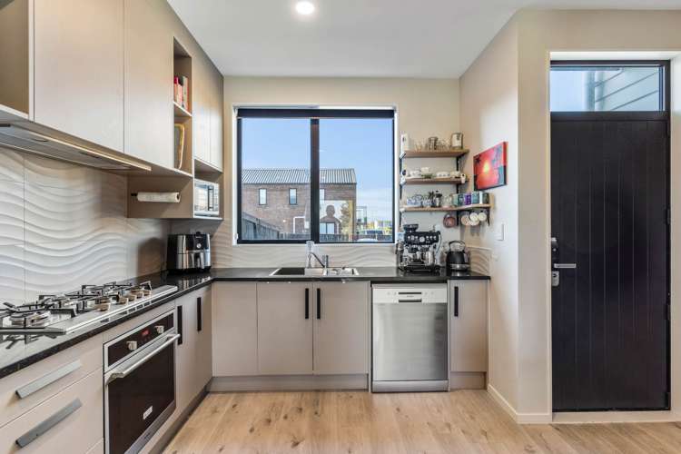 69 Walsh Road Papakura_1