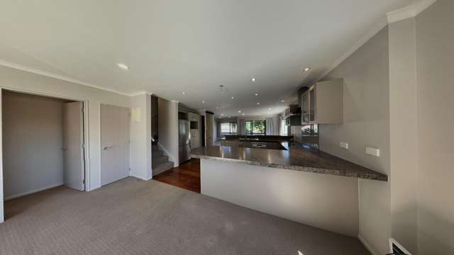 1/8 Wellington Road 10586_4