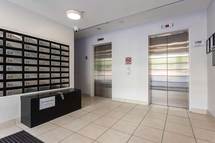 10B/32 Eden Crescent Auckland Central_12