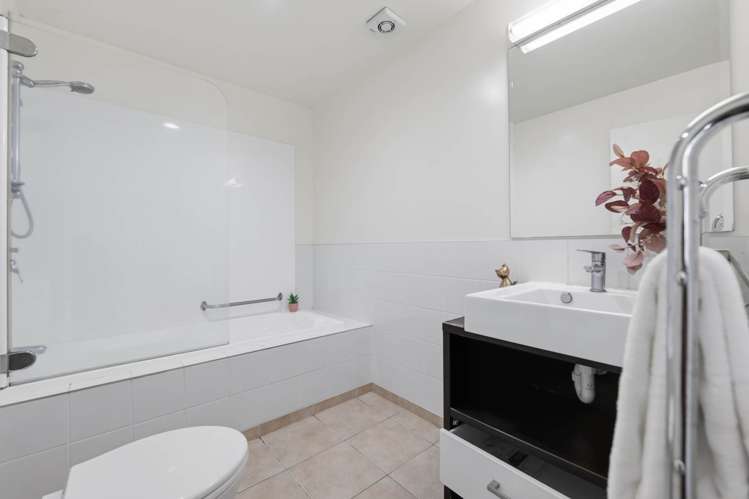 93 Stredwick Drive Torbay_15