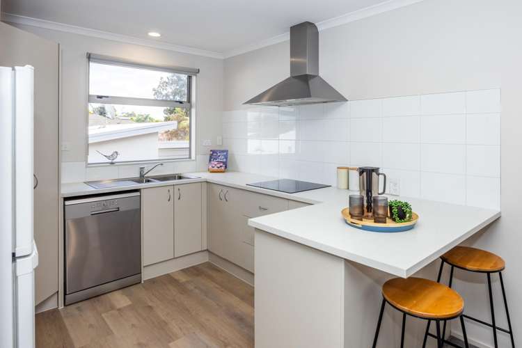 2/9 Beatty Street Melville_4