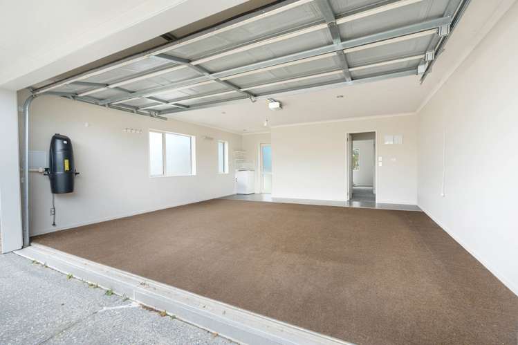 6 Huntington Park Drive Greenhithe_42