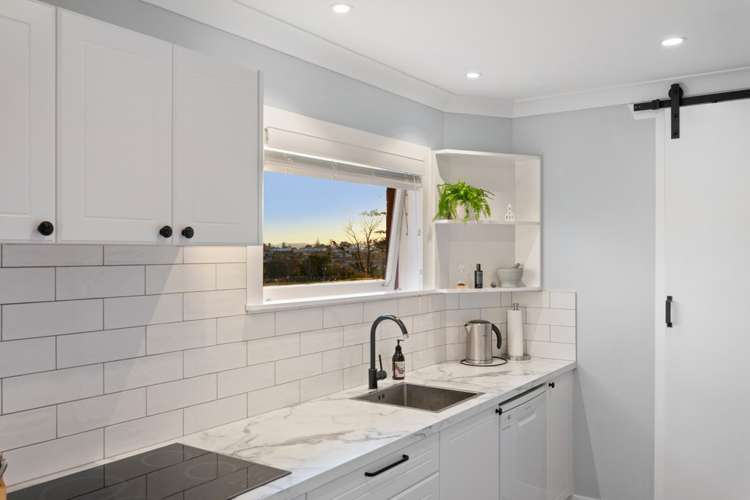 33 Kirrie Avenue Te Atatu South_9