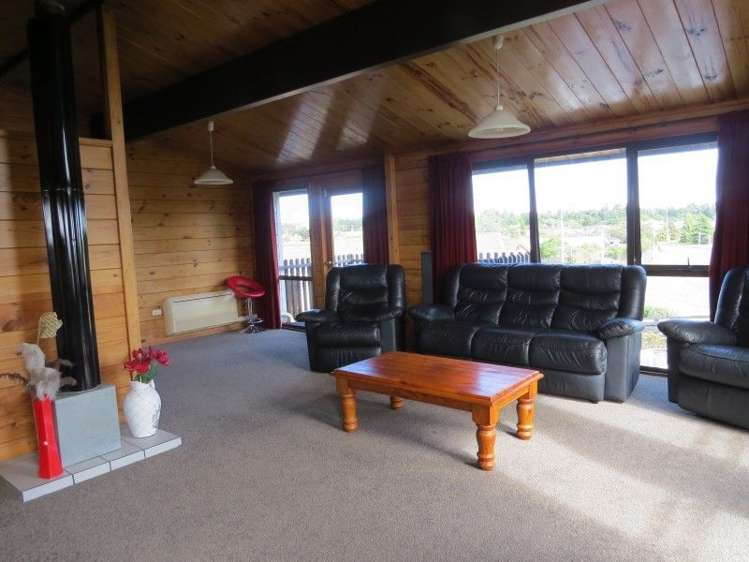 11 Russell Street Winton_8