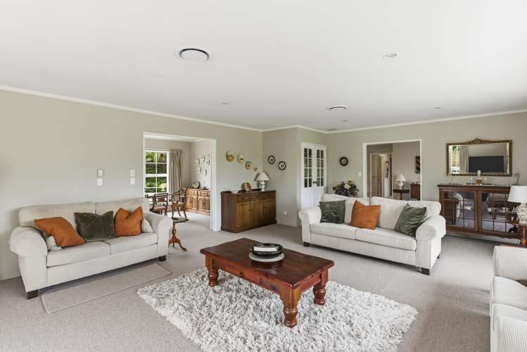 4 Lakewood Grove Levin_41